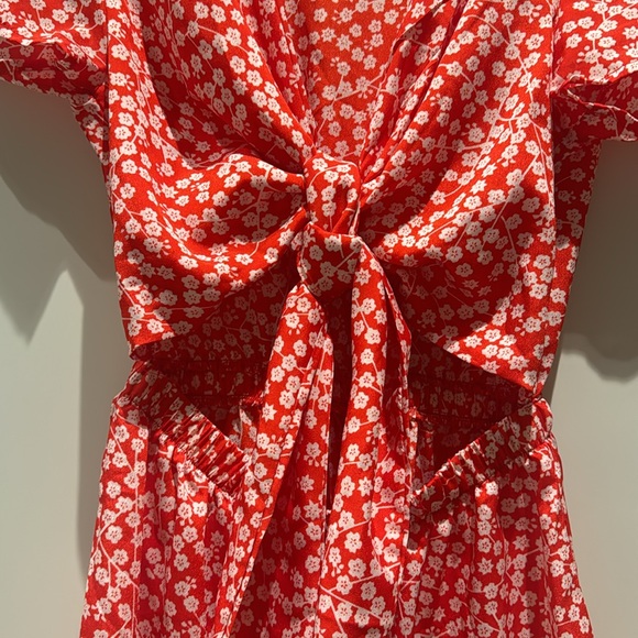 Princess Polly Romper - Picture 2 of 5